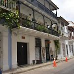 Room In Guest Room - Cm-4 Room In Cartagena