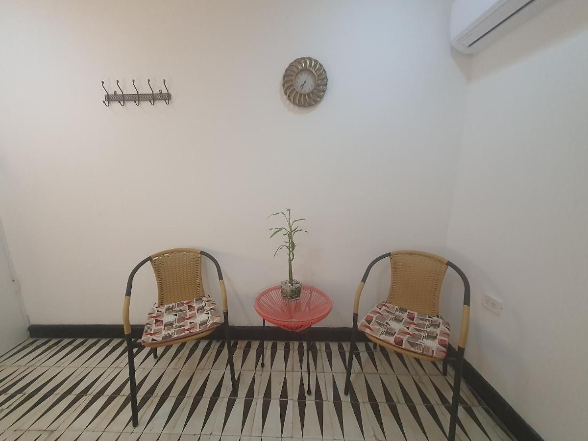 Pensión Room In Guest Room - Cm-4 Room In Cartagena
