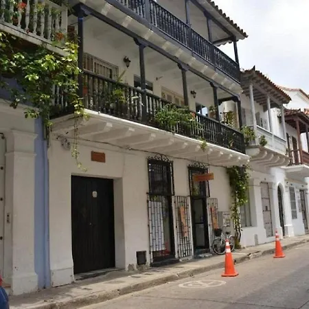 Room In Guest Room - Cm-4 Room In Cartagena *